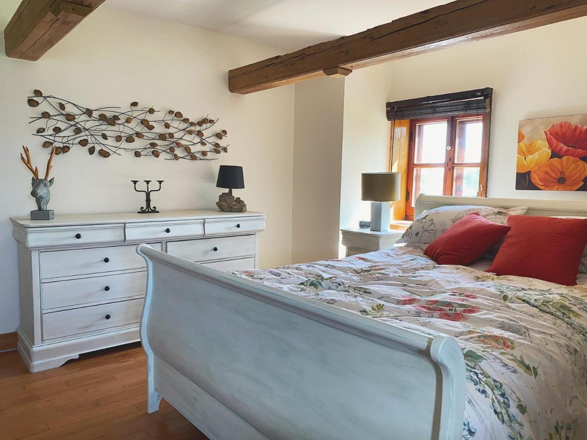 Domaine Steinbach Cidrerie B&B Distillerie St-Pierre-de-l'Île-d'Orléans Eksteriør billede